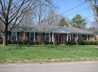 6320 Percy Dr, Nashville, TN 37205