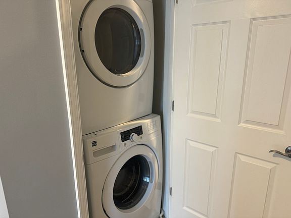 3rd image of 35808 S Gloucester Cir