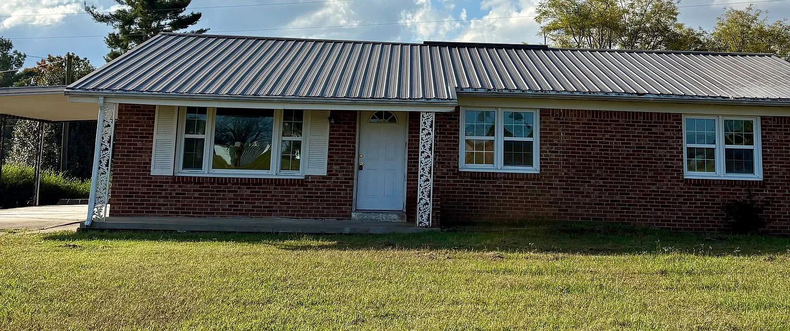 3-Bedroom Home for Rent 301 7th St, Tompkinsville, KY 42167 — Photo 1