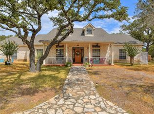 709 Ranchview Dr, Johnson City, TX 78636