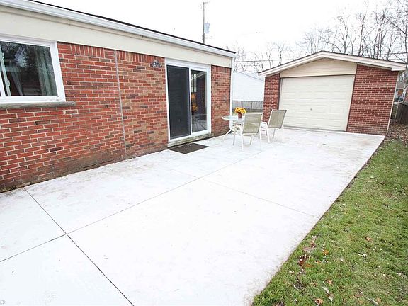 5th image of 21618 Timberidge St