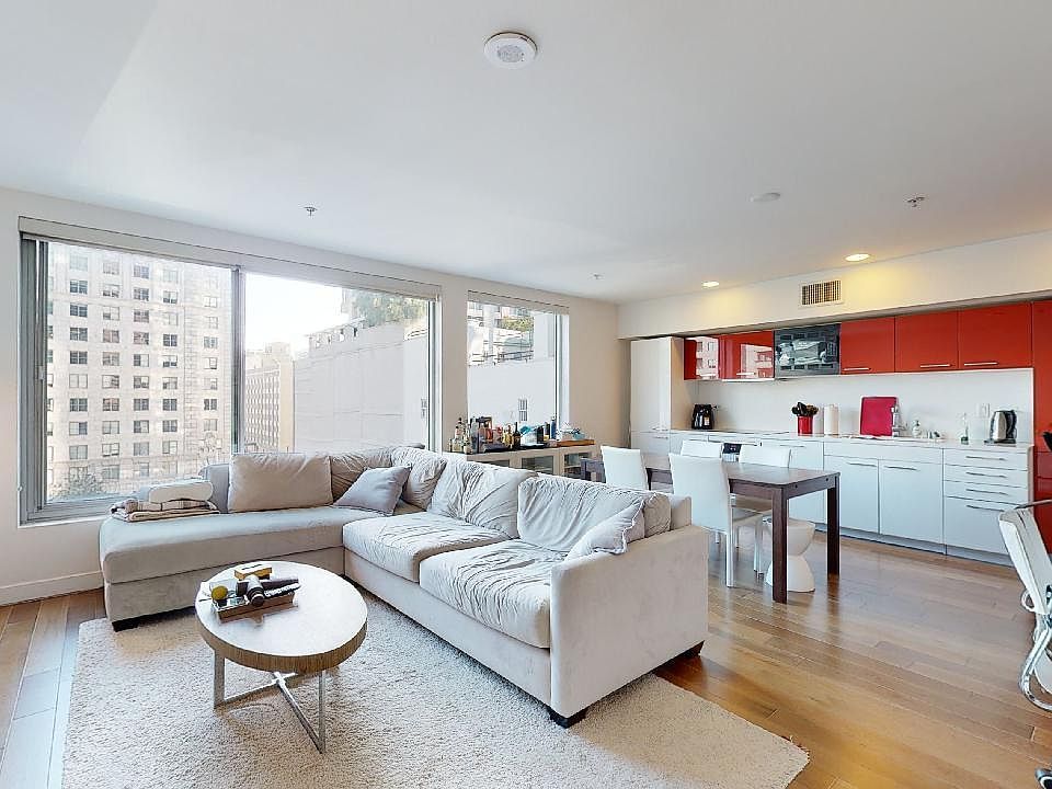 1st image of 901 S Flower St Unit 715