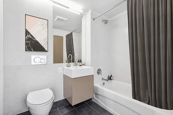 Rented by Greystar | media 15