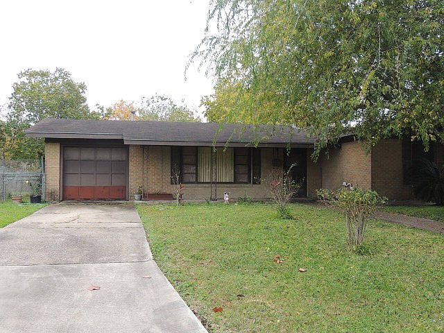 1st image of 2214 McPherson Dr