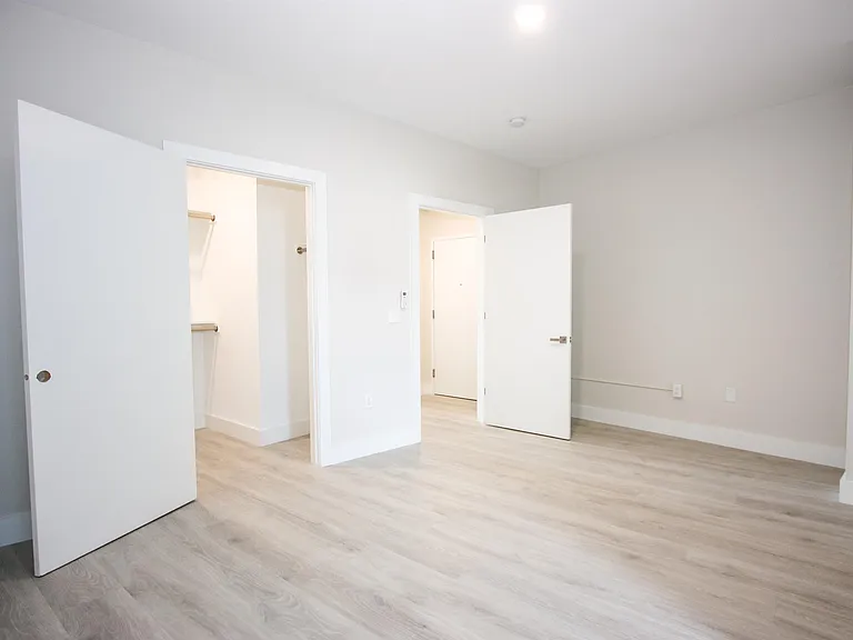 141 Newark Ave #5 — Photo 13