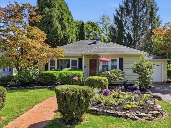 9 Miller Ave, Washington Boro, NJ 07882