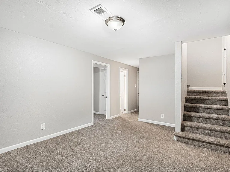 4132 N Zuni St — Photo 12