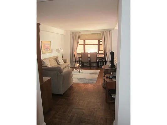 Rented by Douglas Elliman | media 18