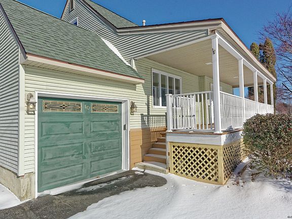 5th image of 10 Sharon Dr