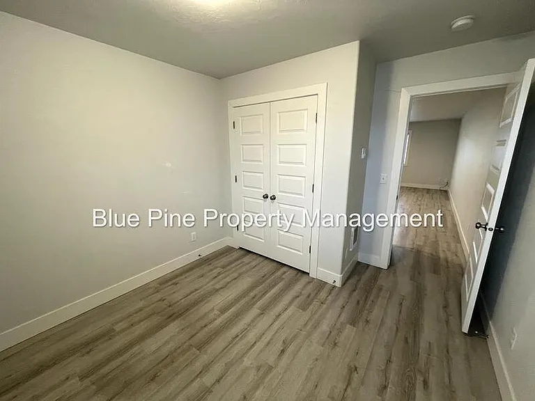 170 Opal Ct #2 — Photo 12