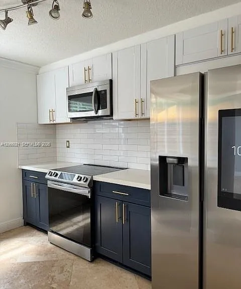15242 SW 30th Ter #15242 — Photo 20