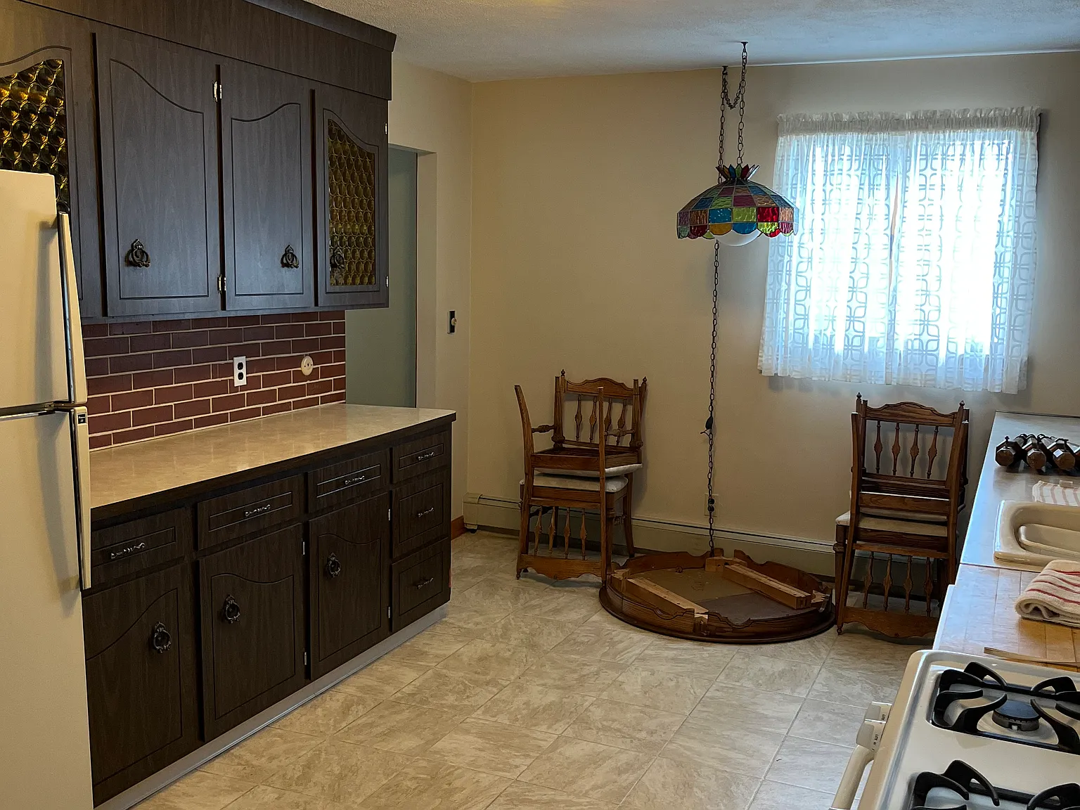 3 bed, 2000 sqft, $4,000 — Photo 2