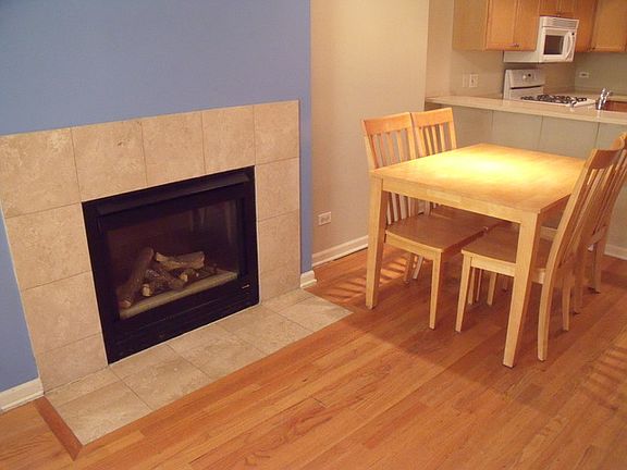 4th image of 2142 W Jackson Blvd #1