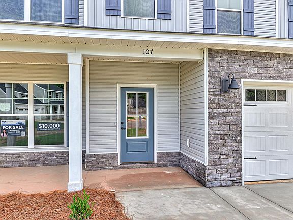 2nd image of 107 Paspalum Ct