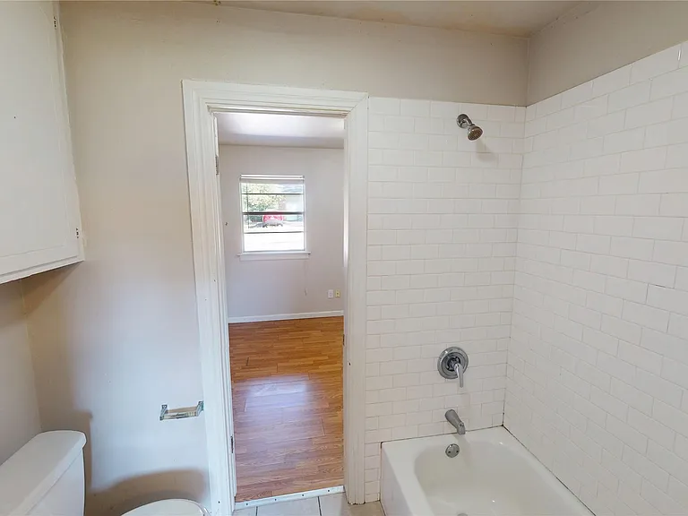 13858 S 292nd East Ave #B — Photo 9