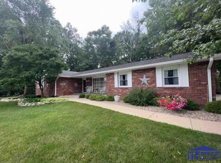 5090 N Orchard Pl, West Terre Haute, IN 47885