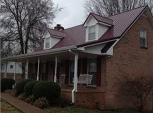 830 Hogan Rd, Clarksville, TN 37043