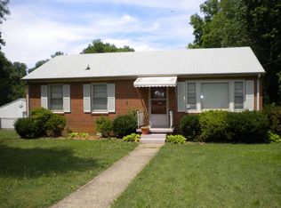 4504 Clairton Rd, North Chesterfield, VA 23234