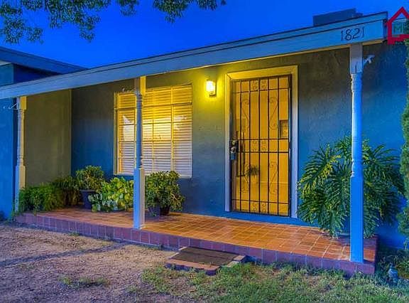 4th image of 1821 Chaparro St