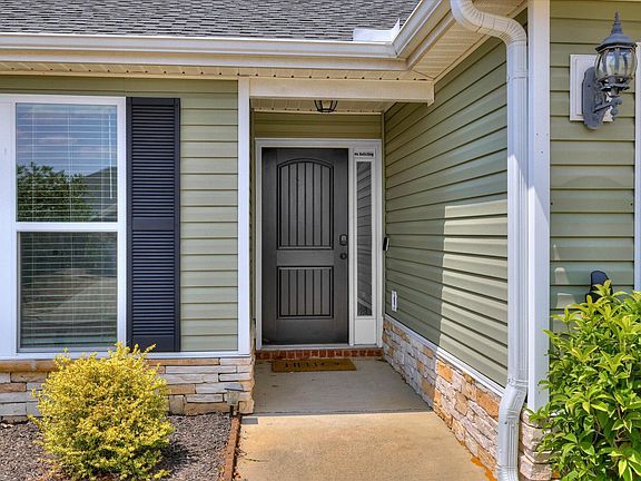4th image of 7114 Grayson Drive