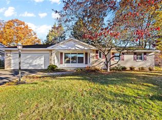 123 Mont Morency Dr, Rochester, NY 14612