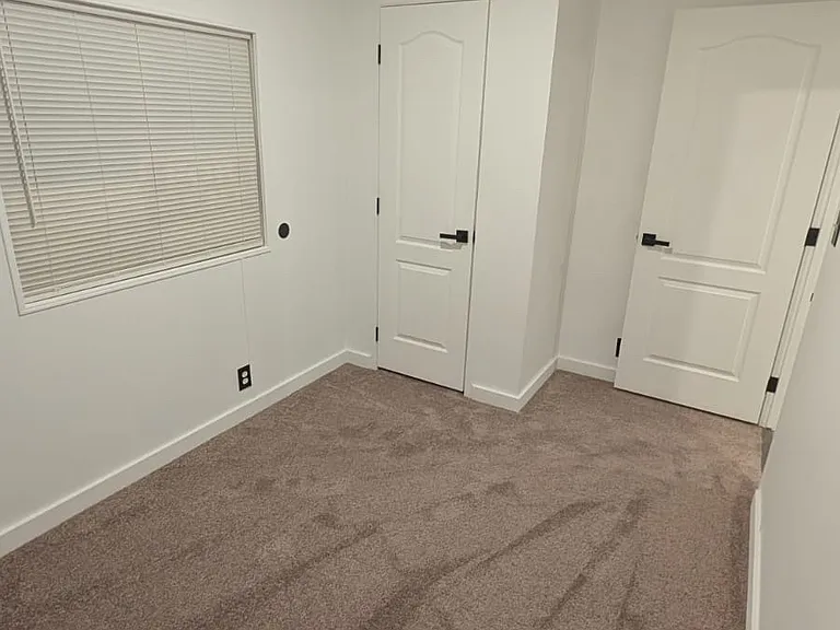 2875 N Hill Field Rd #119 — Photo 8