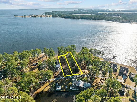 4th image of 17 & 18 Pungo View Road