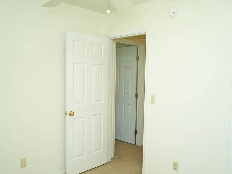 111 Darien Ter — Photo 22