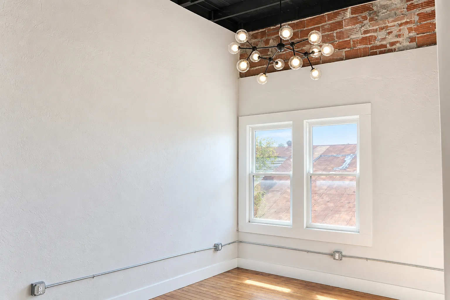 1 bed, $1,100 — Photo 1