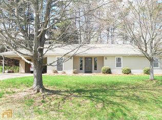 4923 Tracy Ln, Oakwood, GA 30566