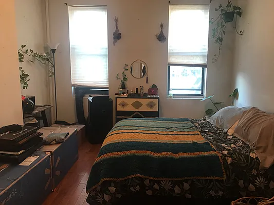 Rented by MySpaceNYC | media 20