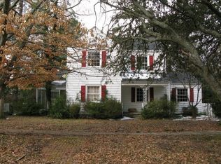 106 W Battle Ave, Tarboro, NC 27886