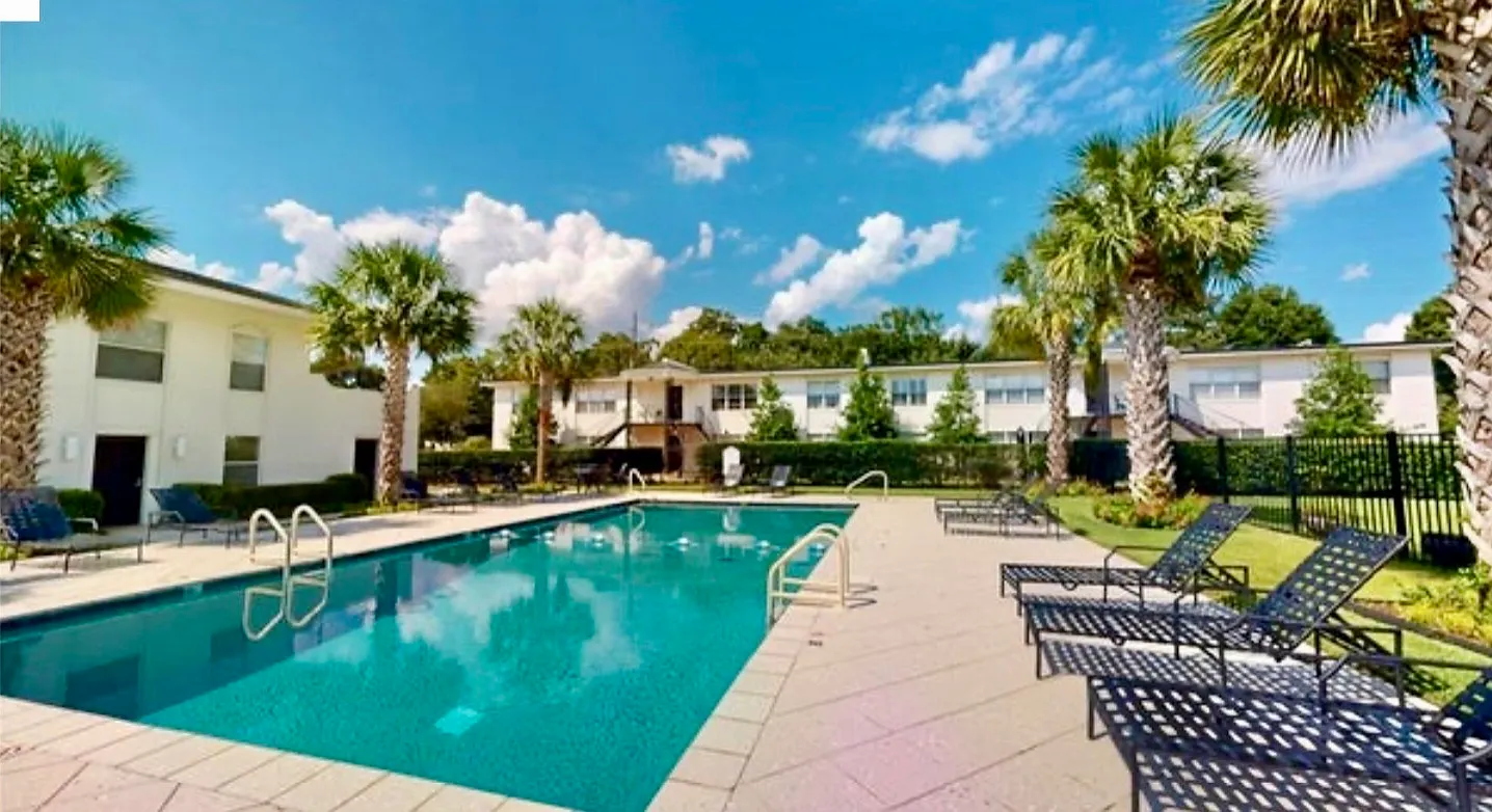 2 bed, 1800 sqft, $1,600 — Photo 4