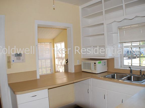 3rd image of 309 NW 1st Ave
