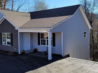 426 Old Clarkesville Hwy, Cleveland, GA 30528