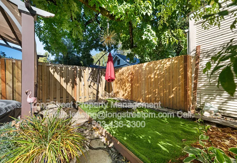 4115 SE Gladstone St — Photo 44