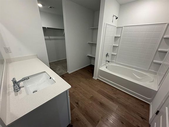 7th image of this home