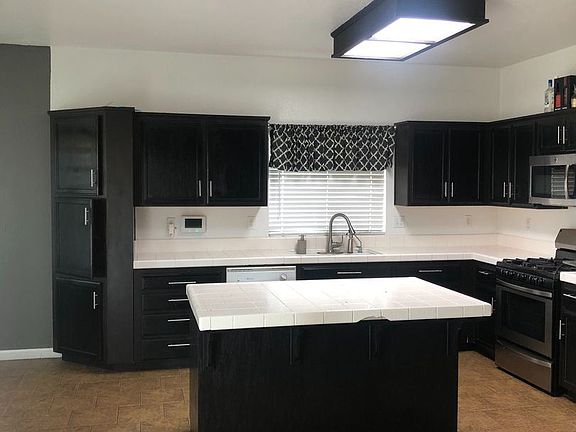 4th image of 2865 Evergreen Ct