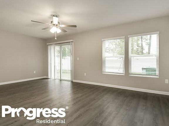 4th image of 12709 Camden Crossing Dr