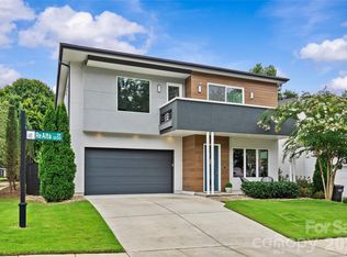 Realta, Charlotte, NC 28211