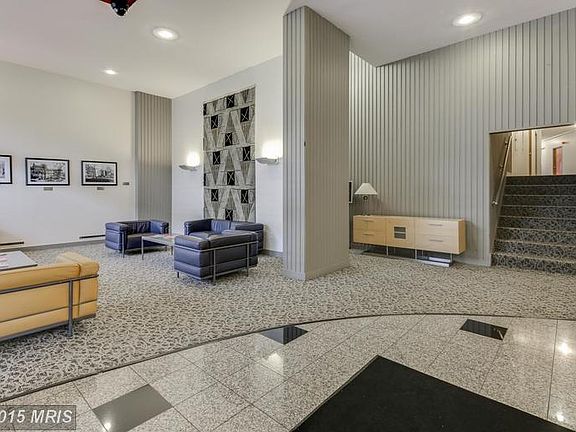 Front Sitting/Waiting area