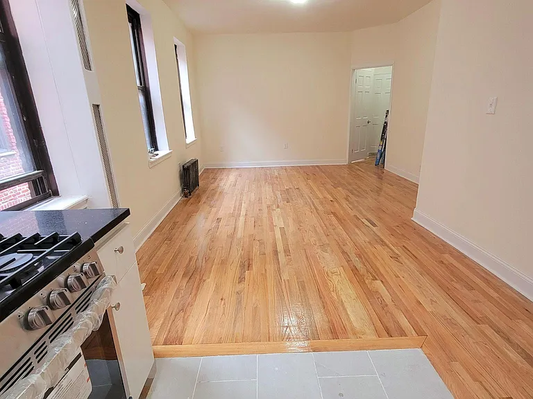 13217 Maple Ave #C404 — Photo 9