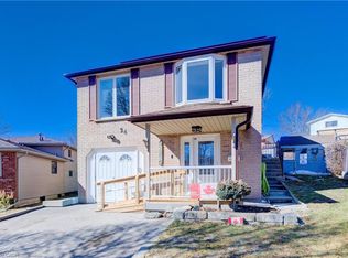24 Farmington Pl, Kitchener, ON N2P 1Y3