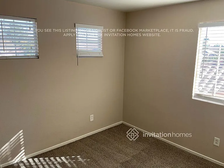 1729 Splinter Rock Way — Photo 7