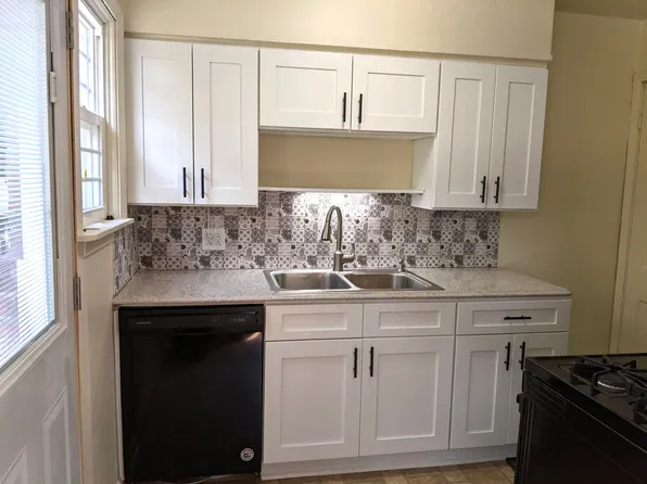 714 Clarendon Pl, Indianapolis, IN 46208