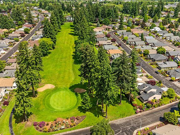 3rd image of 3016 SE 153rd Ave