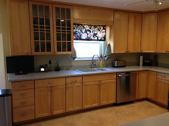 4th image of 5862 Newbridge Dr