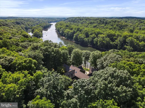1827 Terrapin Neck Rd, Shepherdstown, WV 25443