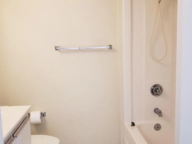 303 Smith Level Rd #B22 — Photo 7