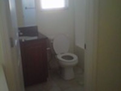 3rd image of 610 Seitz Ct